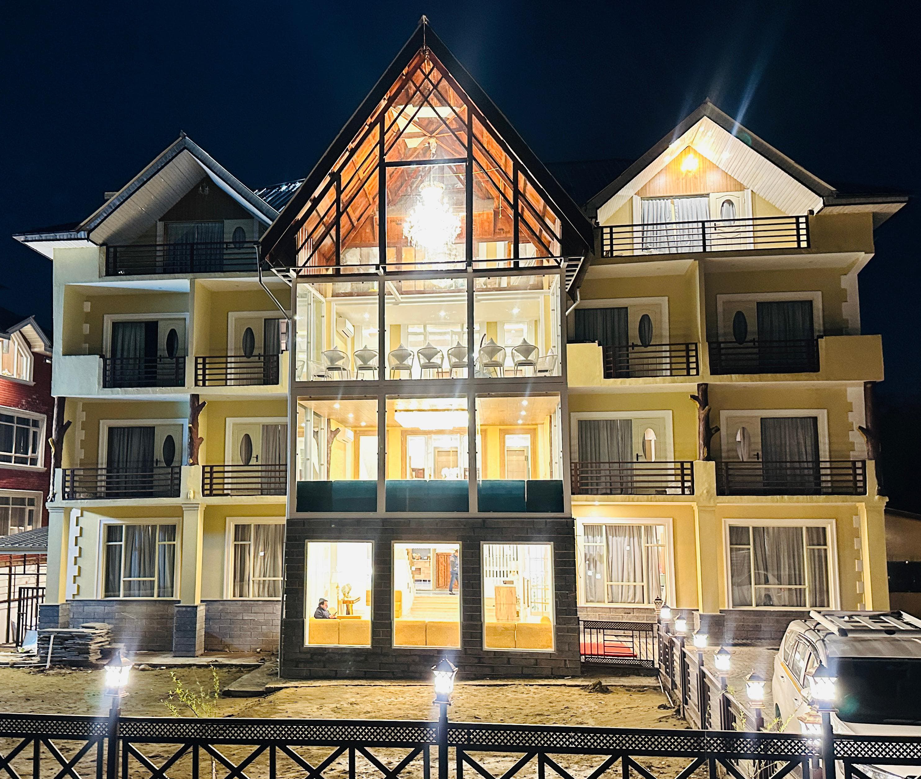 hotel the pahalgam dayz